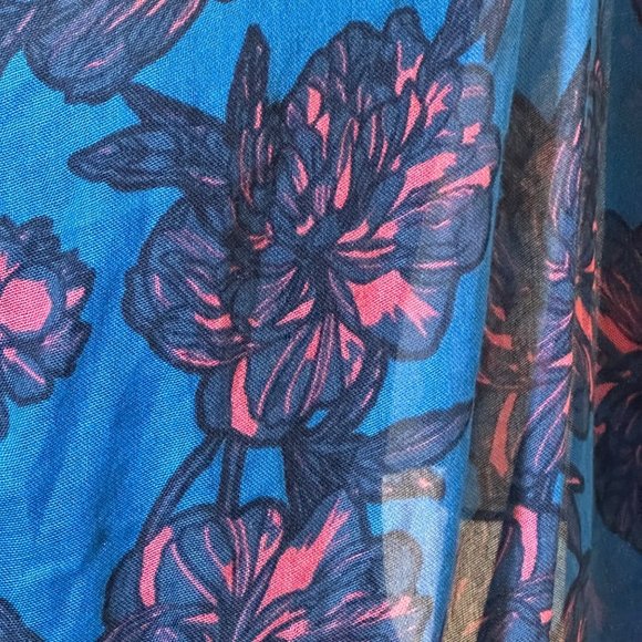 Unbranded Scarf Womens Long Rectangle Blue Pink Floral Flower Shawl Wrap - Picture 7 of 8